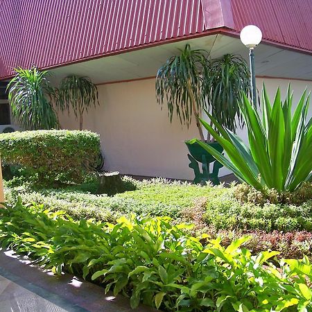 Sahid Kawanua Hotel Manado Exterior foto
